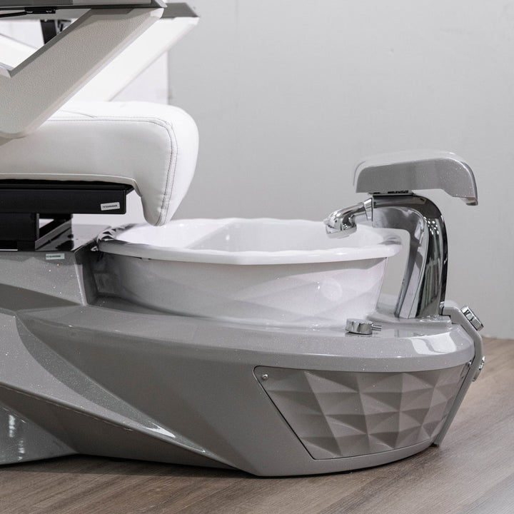Mayakoba GEOM Shiatsulogic FX Pedicure Chair