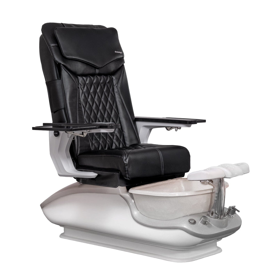 Mayakoba iGLOW DX Pedicure Chair DX-Black / White SPA-TFM-DIAMOND-GRGBLK-18VBLK