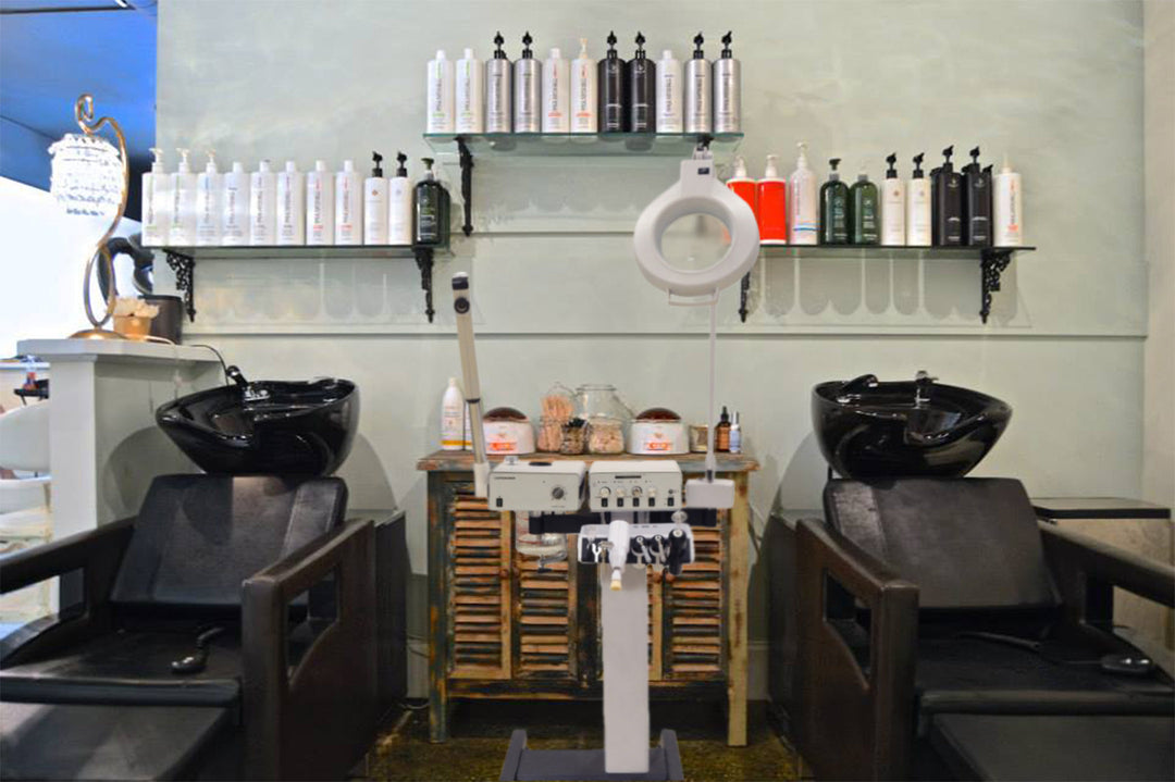 Facial Steamers & Magnifying Lamps