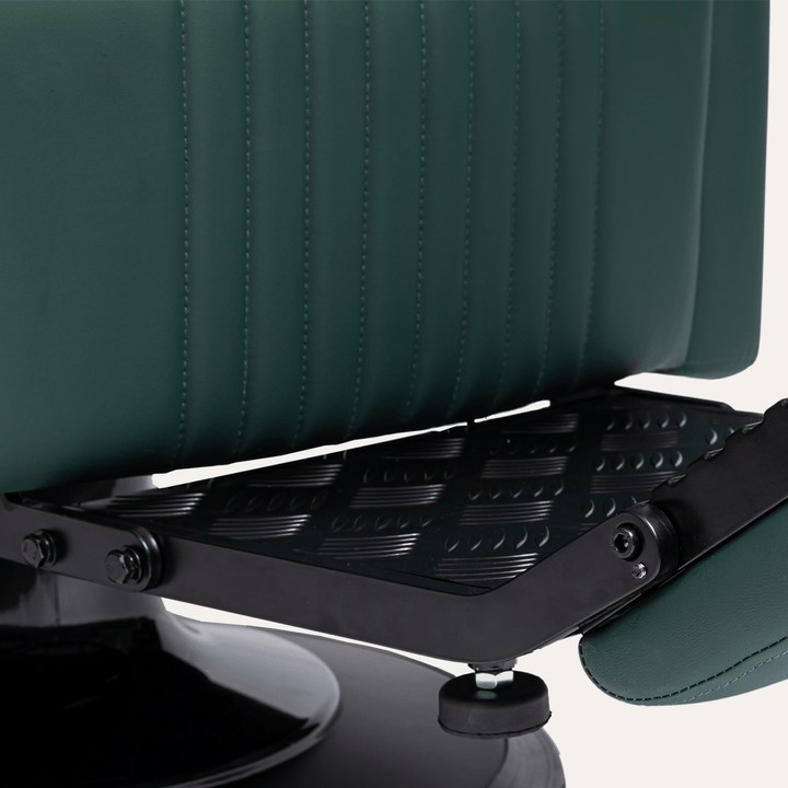 Keller International Barrel Barber Chair