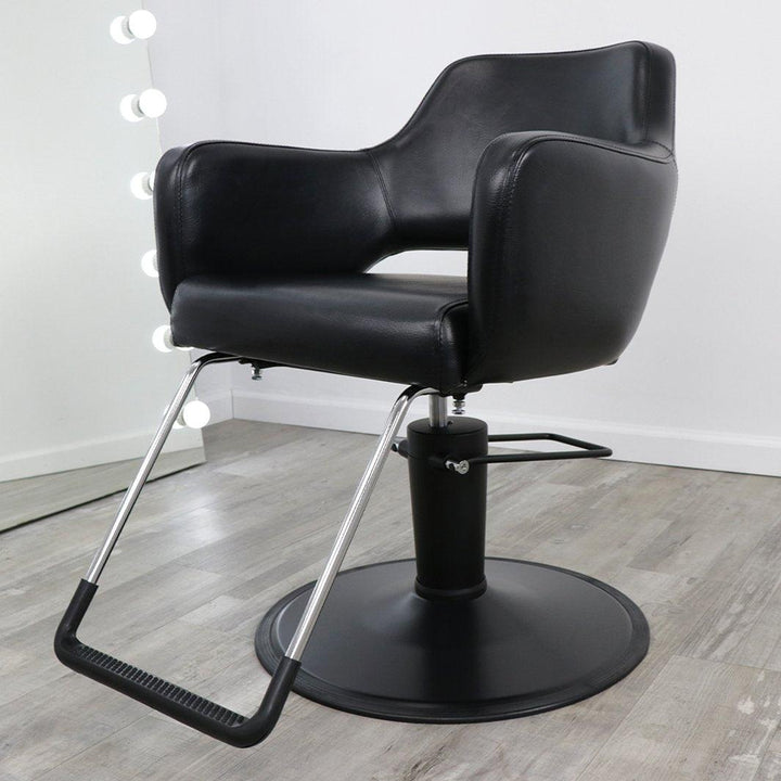 Chic Salon Chair - SalonCity