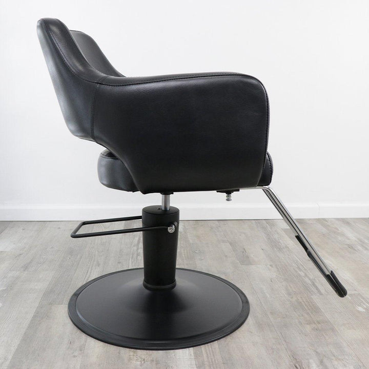 Chic Salon Chair - SalonCity