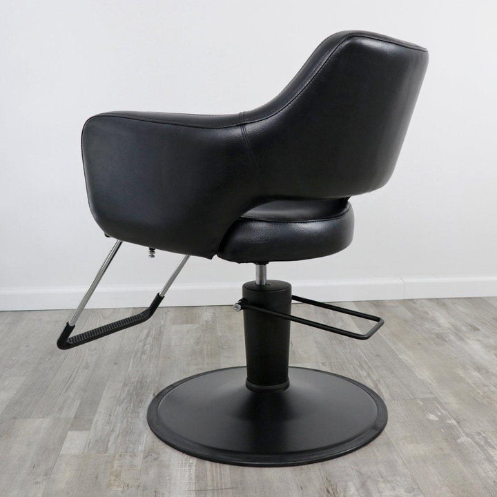 Chic Salon Chair - SalonCity