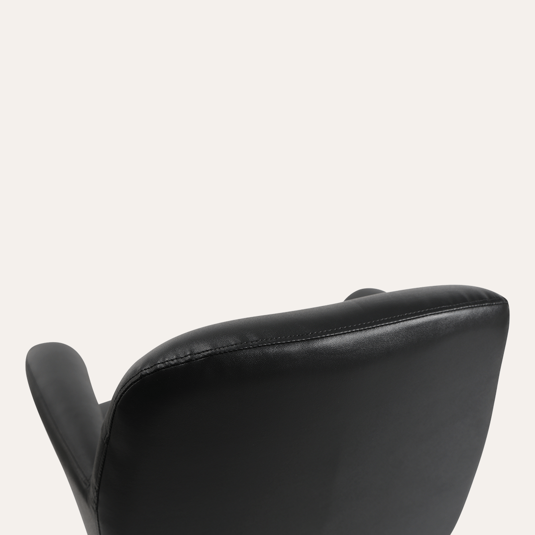 Keller International Gemma Salon Chair