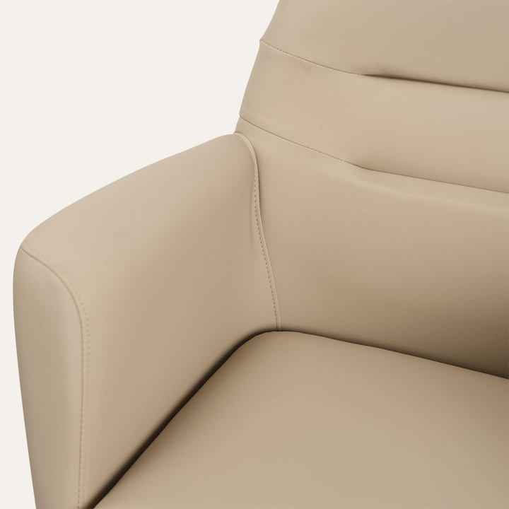 Keller International Gemma Salon Chair