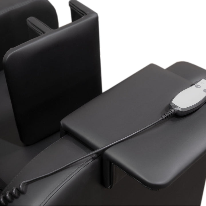 Mayakoba PediPlush Lounge Non-Plumbing Pedicure Chair HZH-NPSPA-1011-BLK