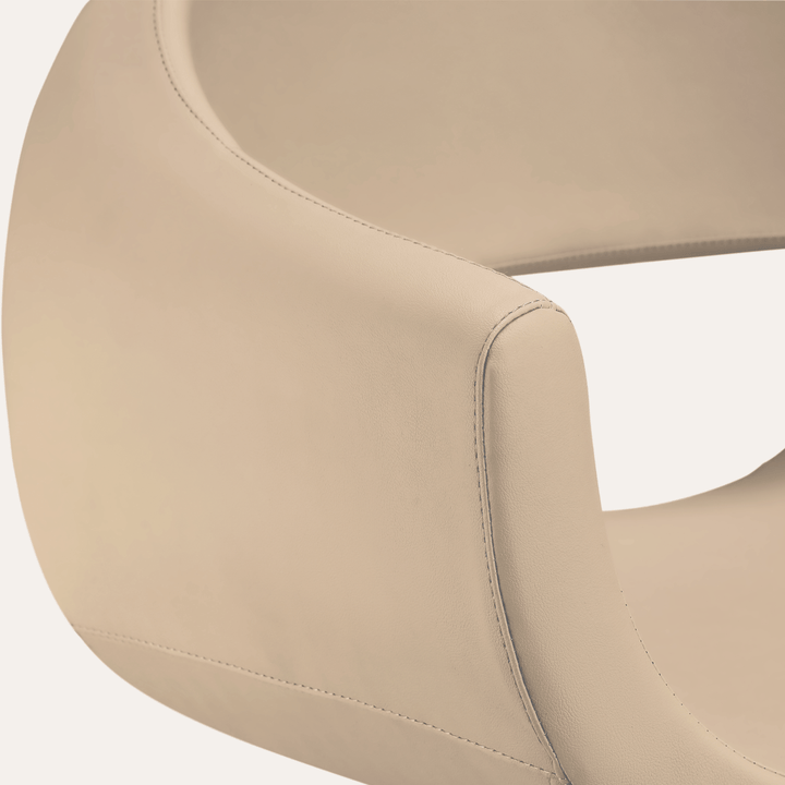 Luna Salon Chair