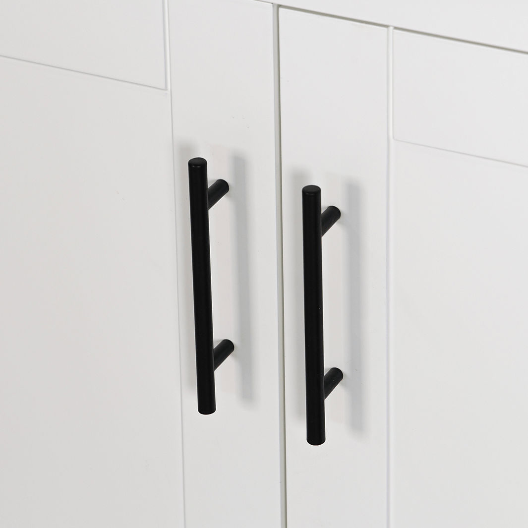 Keller International Midtown Styling Station