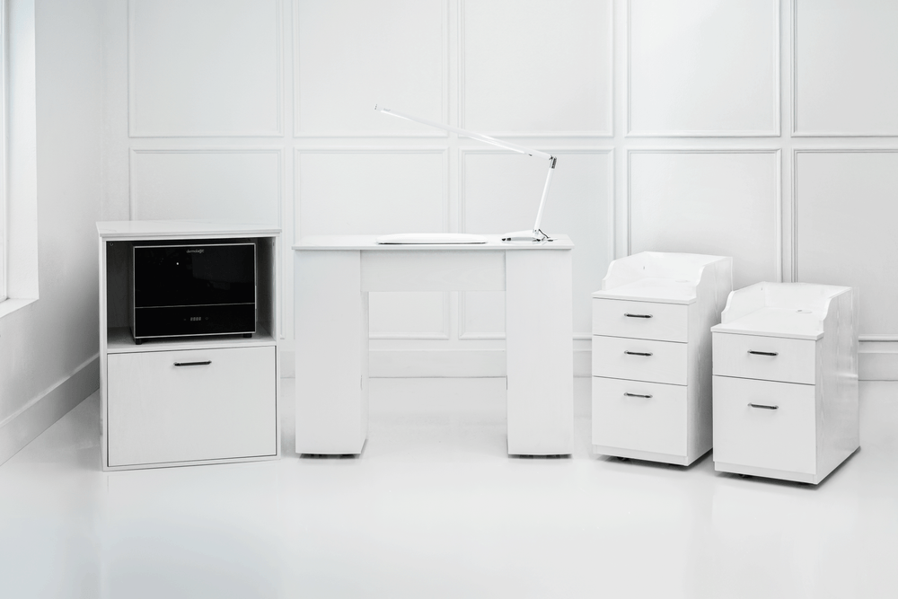 AVIGNON Manicure Table