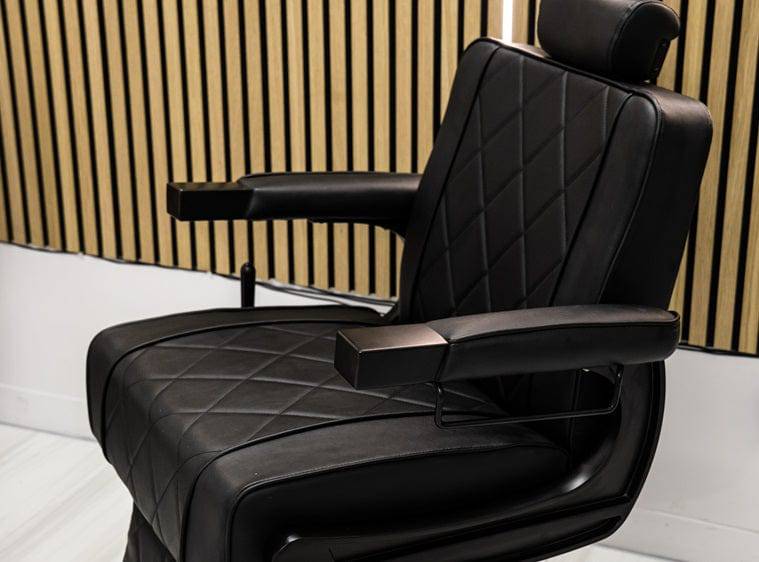 Rogers Barber Chair Black - SalonCity
