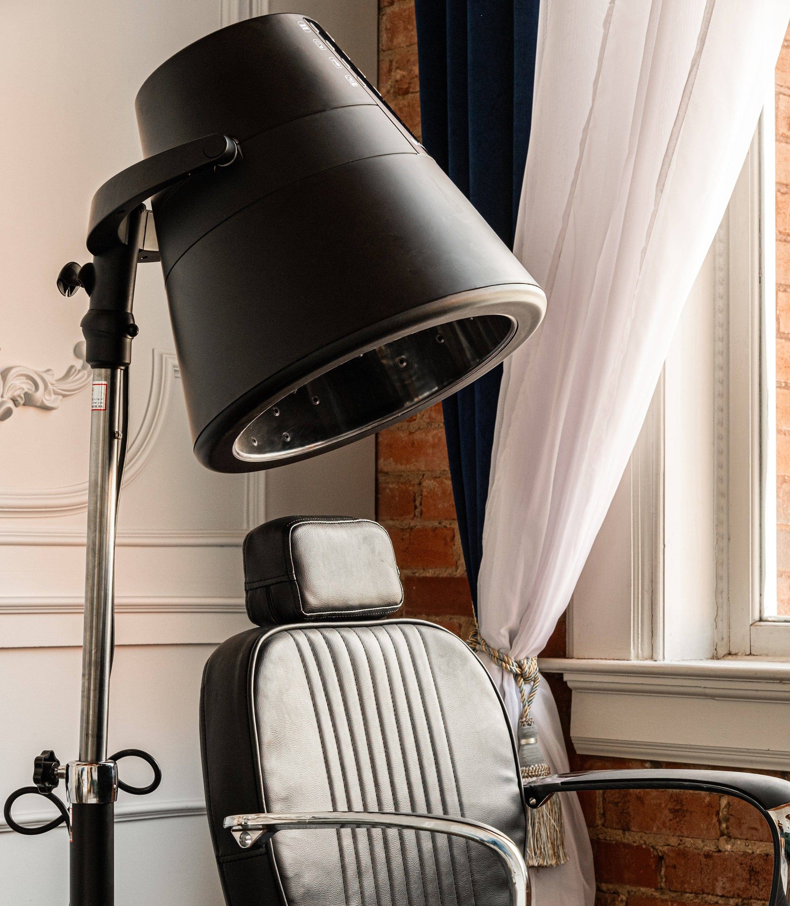 Berkeley LUX II Free Standing Hood Hair Dryer WAV-DRY-136-BLK-KIT