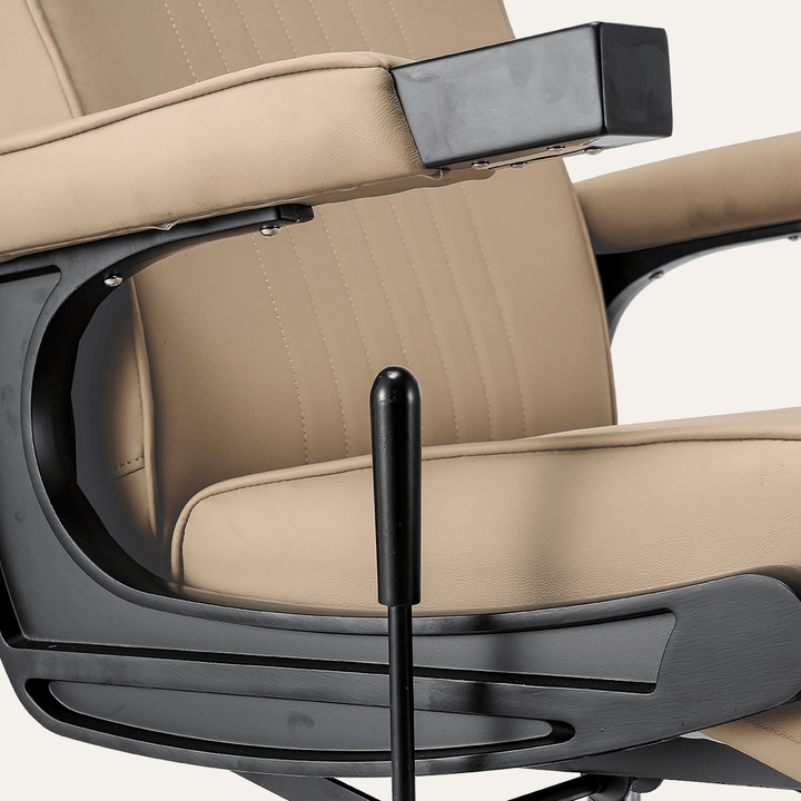 Keller International Maverick Barber Chair